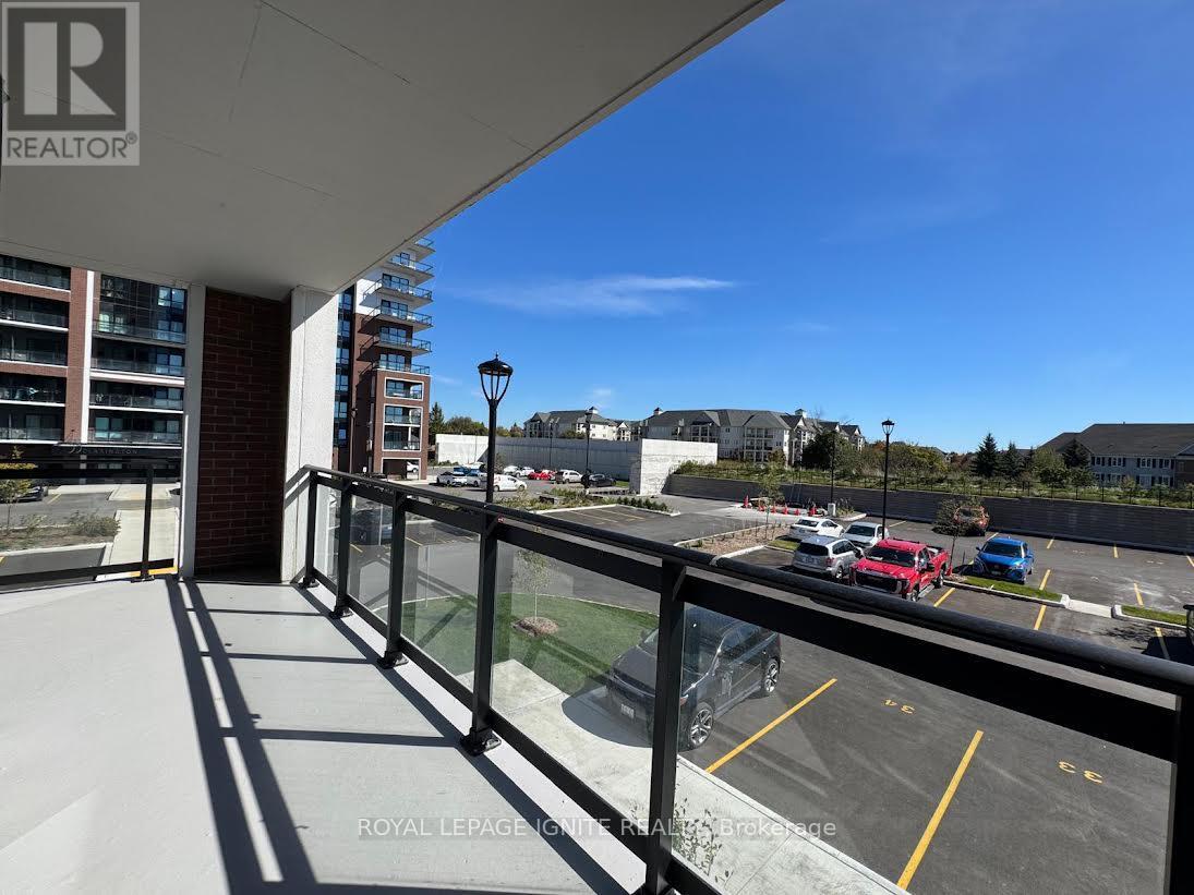 #206 51 CLARINGTON BOULEVARD - 21