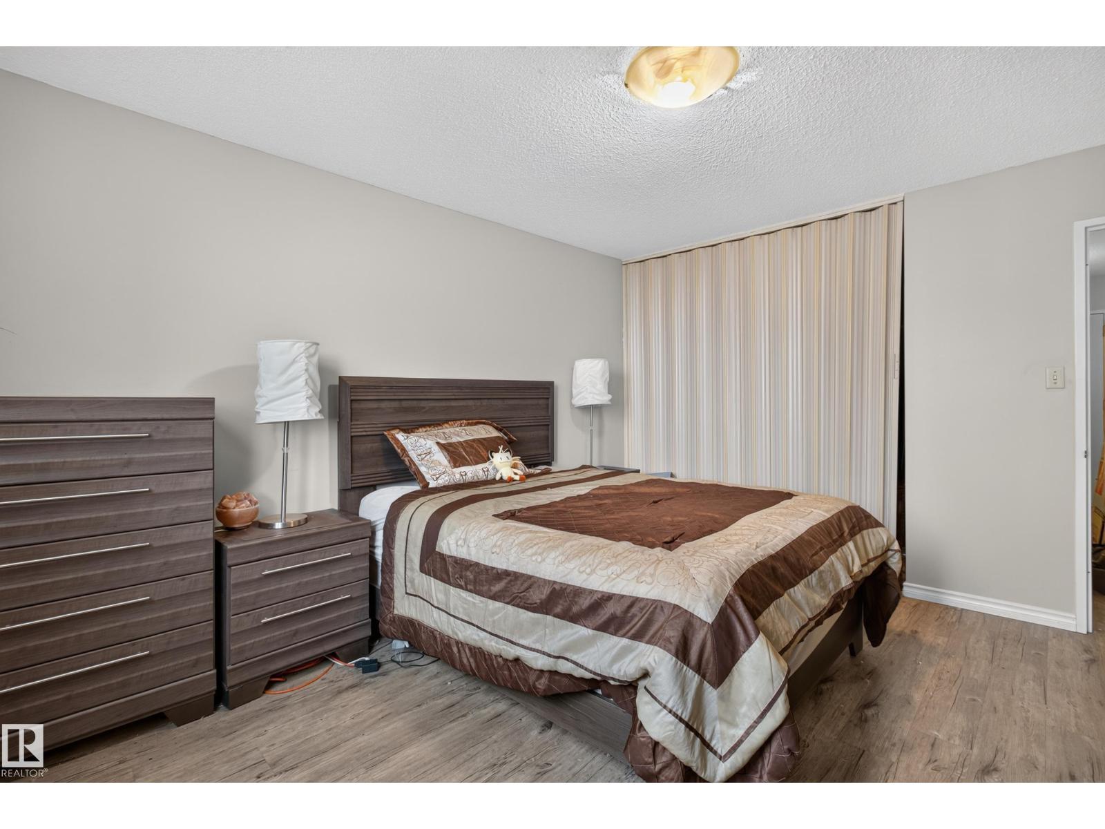#1704 9835 113 ST NW - 14