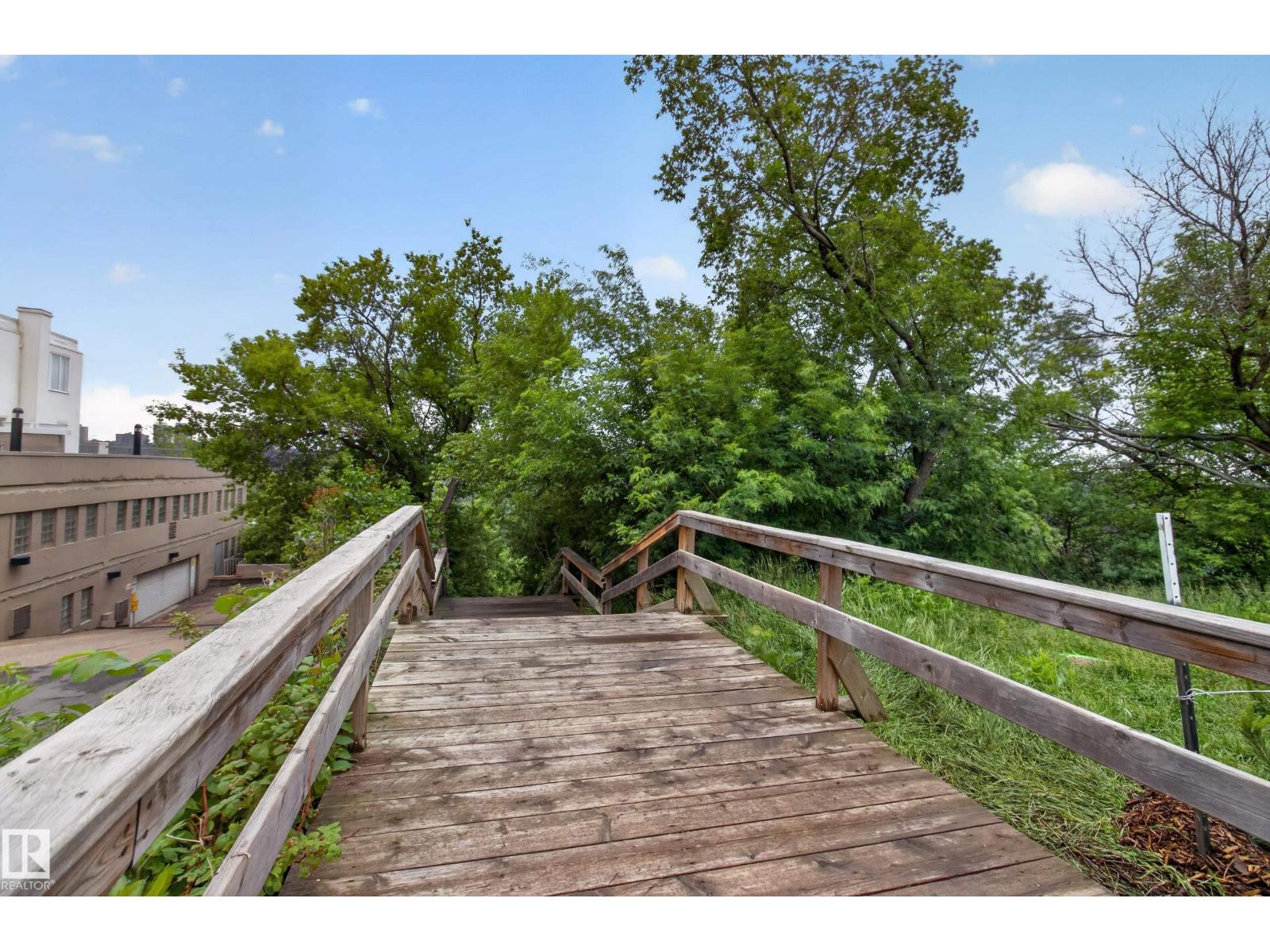 #1704 9835 113 ST NW - 29