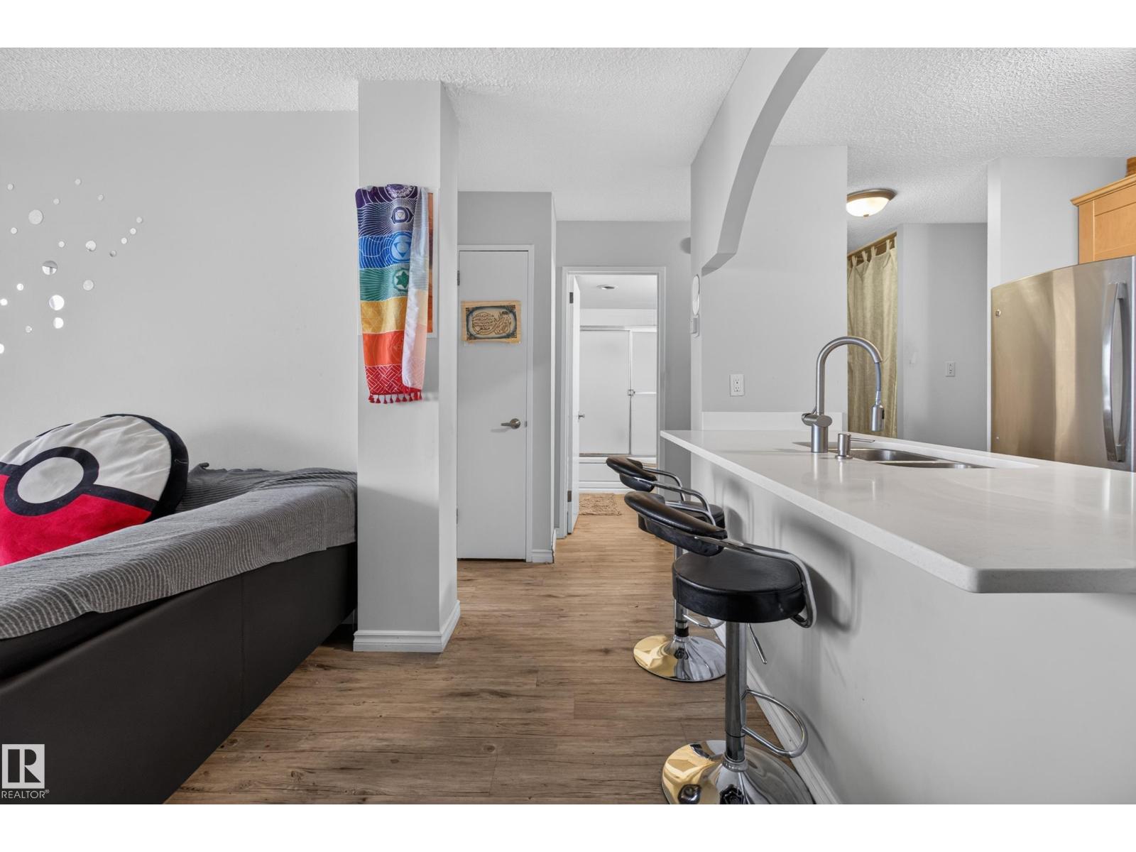 #1704 9835 113 ST NW - 7