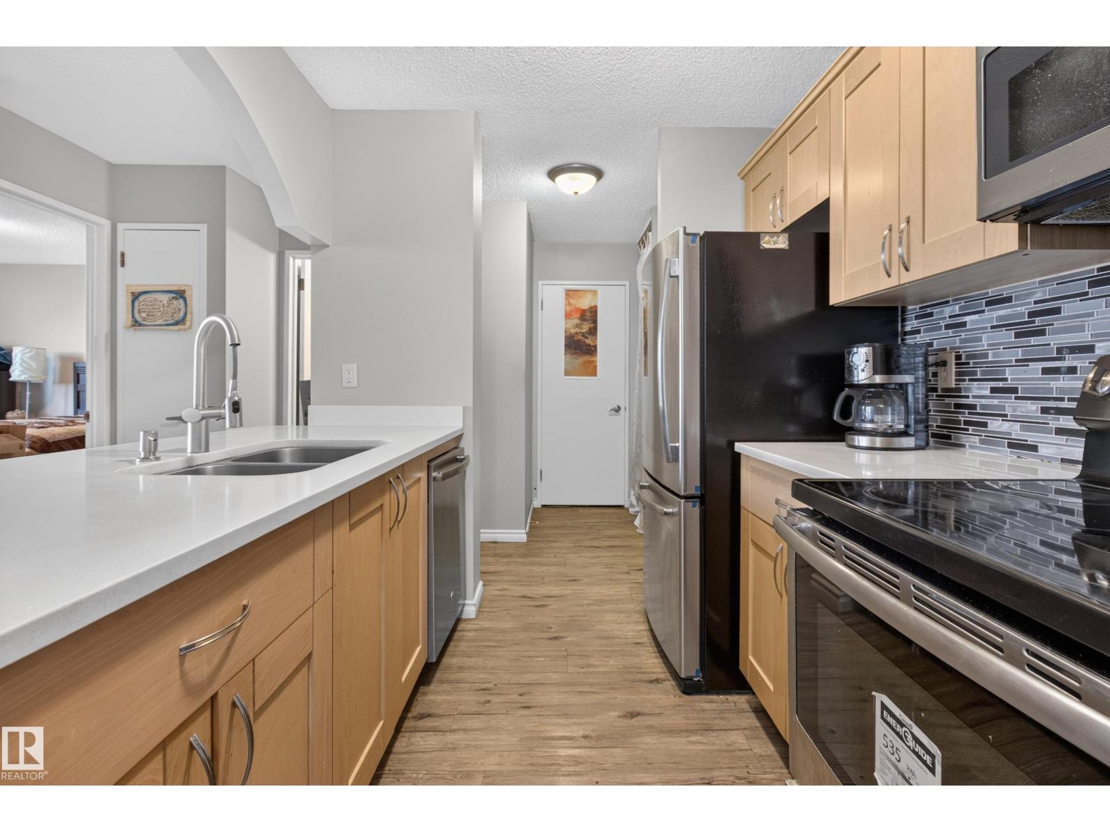 #1704 9835 113 ST NW - 8