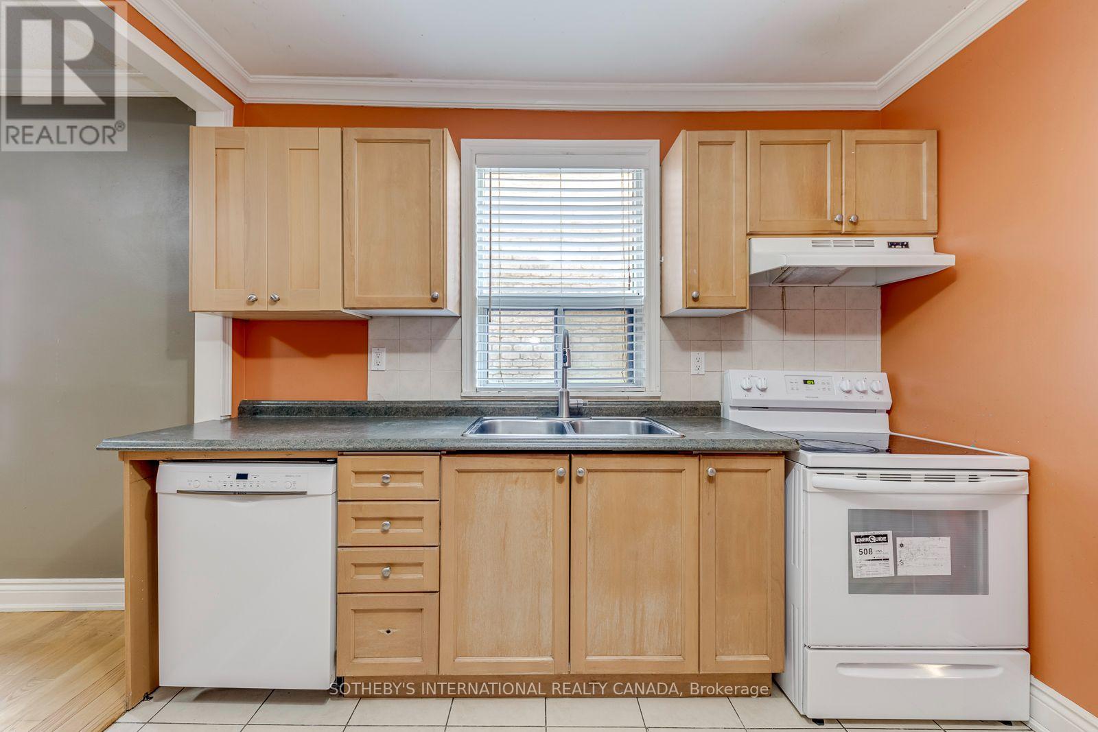 66 Twenty Ninth Street, Toronto, ON photo 20