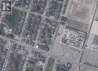 329-335 Strathearne Avenue, Hamilton, ON photo 2