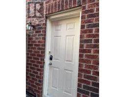 2 Paper Birch Road, Brampton, ON L6P2J9 Photo 14