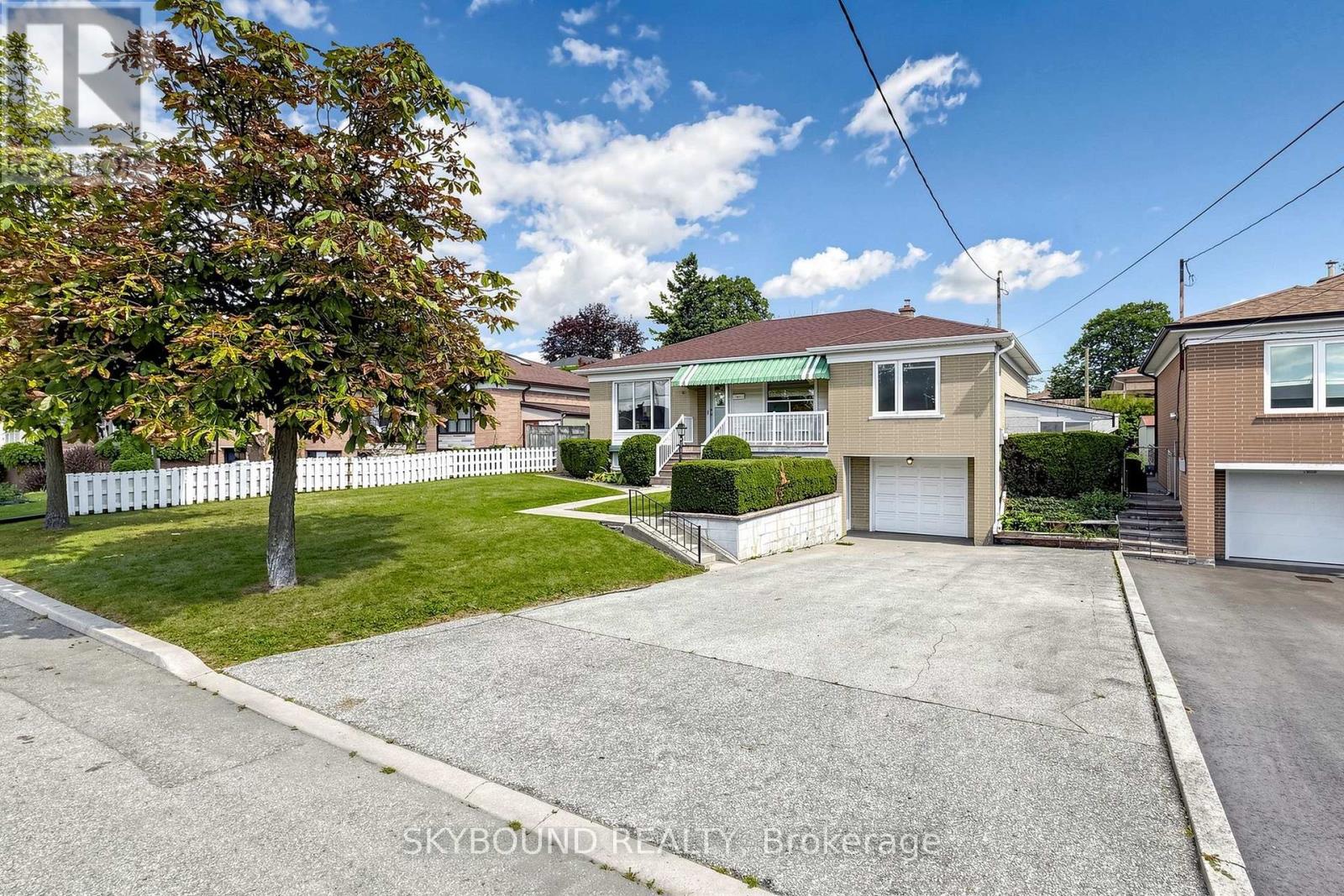 13 LISCOMBE ROAD - 1
