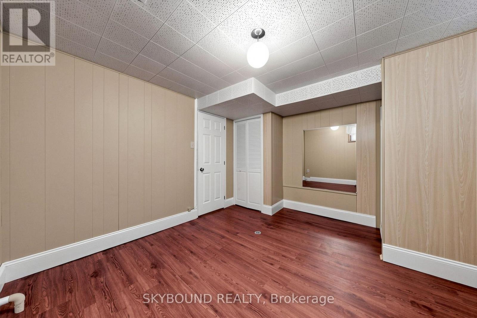 13 LISCOMBE ROAD - 19