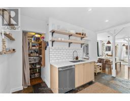 14 Manitoba Street, Toronto, ON M8Y1C7 Photo 18