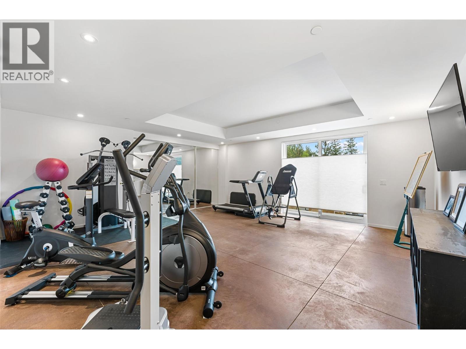 2560 Arthur Road, Kelowna - Image 1