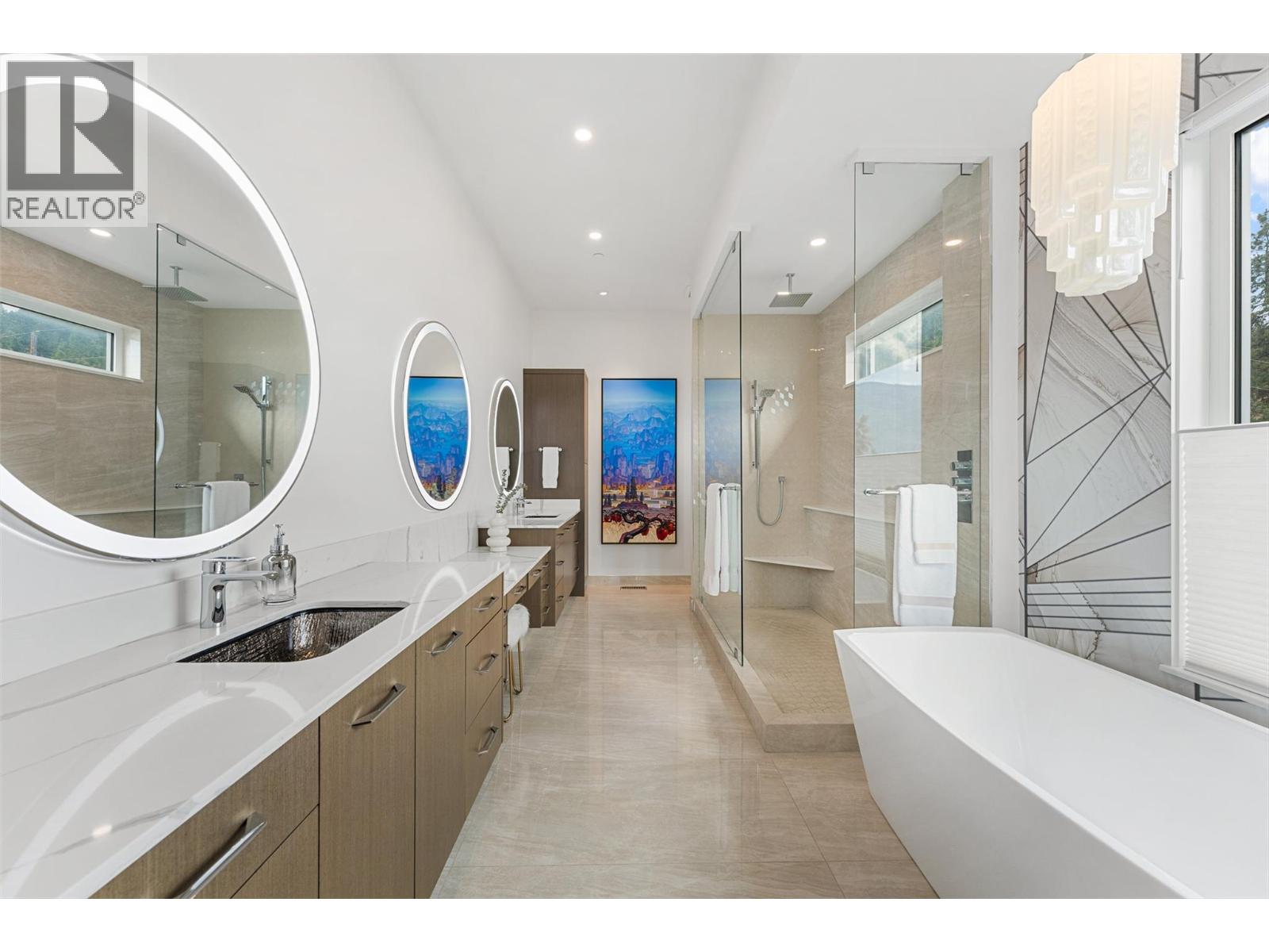 2560 Arthur Road, Kelowna - Image 1