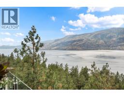 2pc Bathroom - 2560 Arthur Road, Kelowna, BC V1V2B7 Photo 27