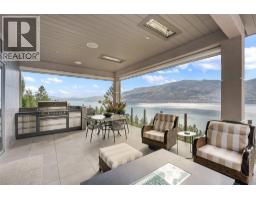 Foyer - 2560 Arthur Road, Kelowna, BC V1V2B7 Photo 24