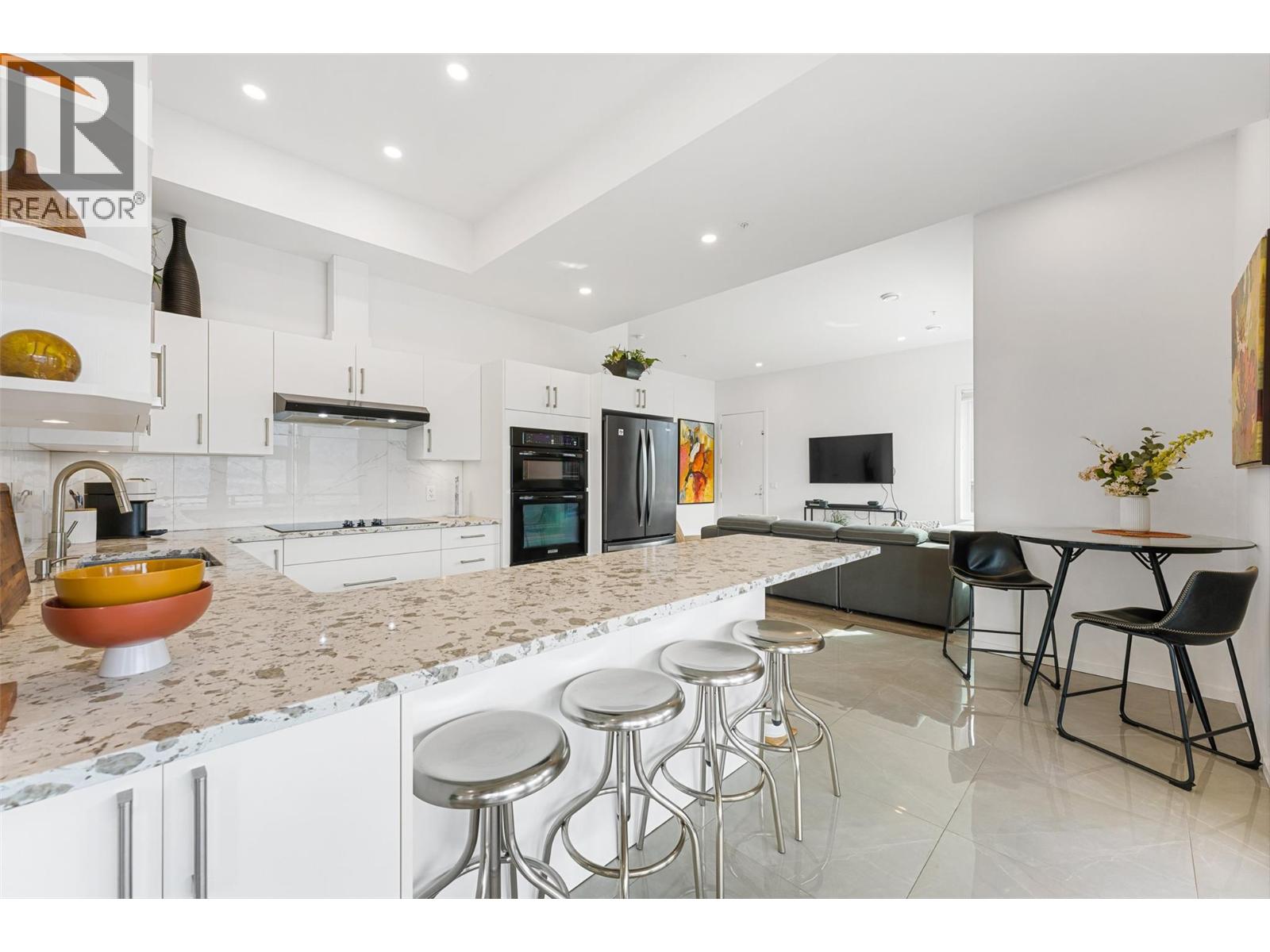 2560 Arthur Road, Kelowna - Image 1