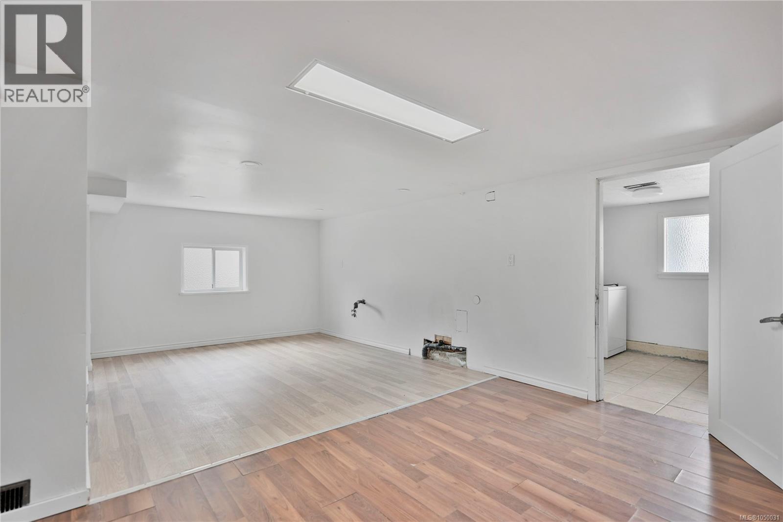 552 Davida Ave - 19