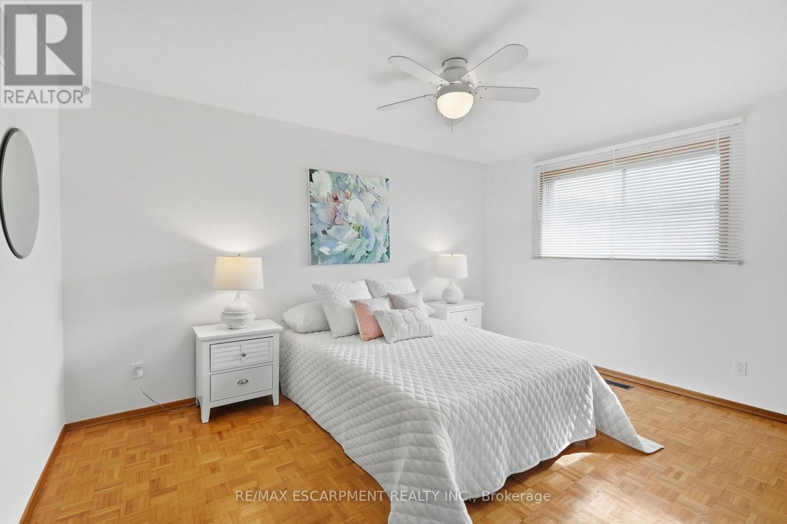 36 Algonquin Court, Hamilton, ON photo 14
