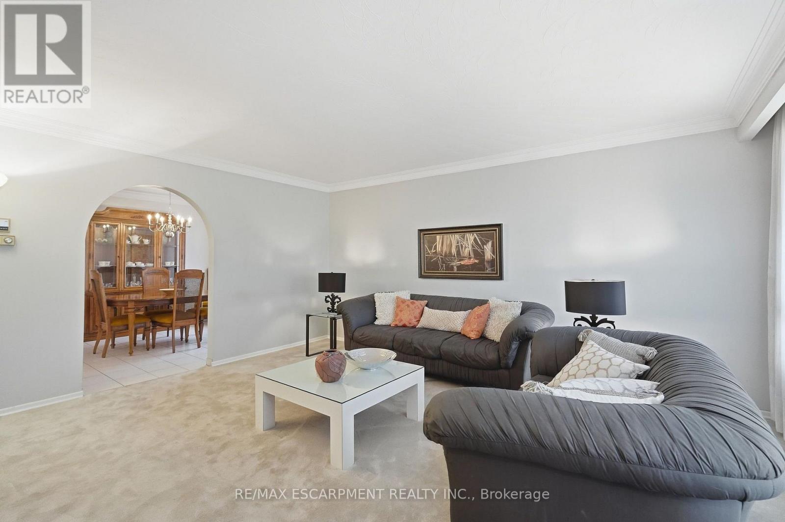 36 Algonquin Court, Hamilton, ON photo 5