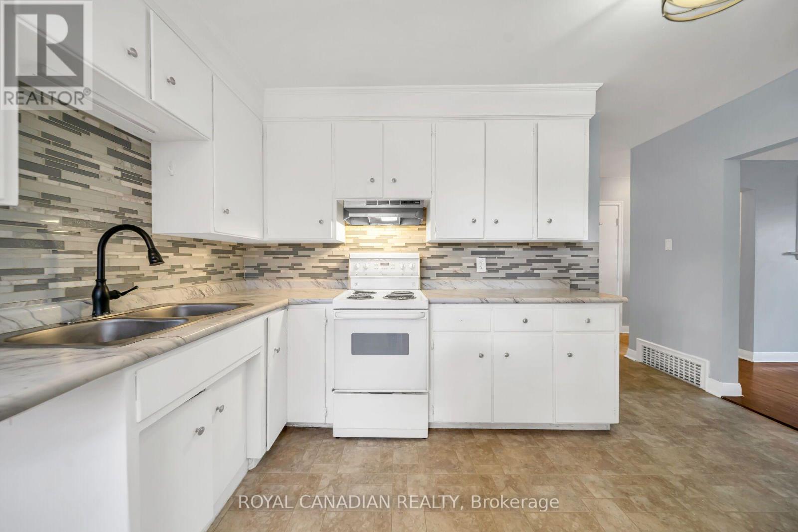 457 Dumfries Avenue, Kitchener, ON photo 30