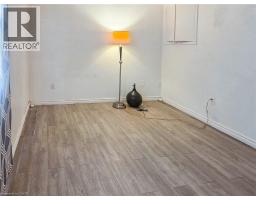 212 Niagara Street, St  Catharines, ON L2M4V4 Photo 10