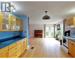 3pc Bathroom - 6992 Kamloops Street, Powell River, BC V8A1M4 Photo 9