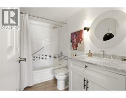 940 Glenwood Avenue Unit# 212, Kelowna, BC V1Y9P2 Photo 14