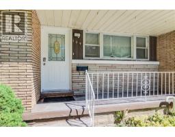 139 Elgin Crescent, Waterloo, ON N2J2S5 Photo 6