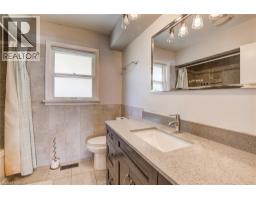 139 Elgin Crescent, Waterloo, ON N2J2S5 Photo 19