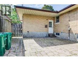 139 Elgin Crescent, Waterloo, ON N2J2S5 Photo 48