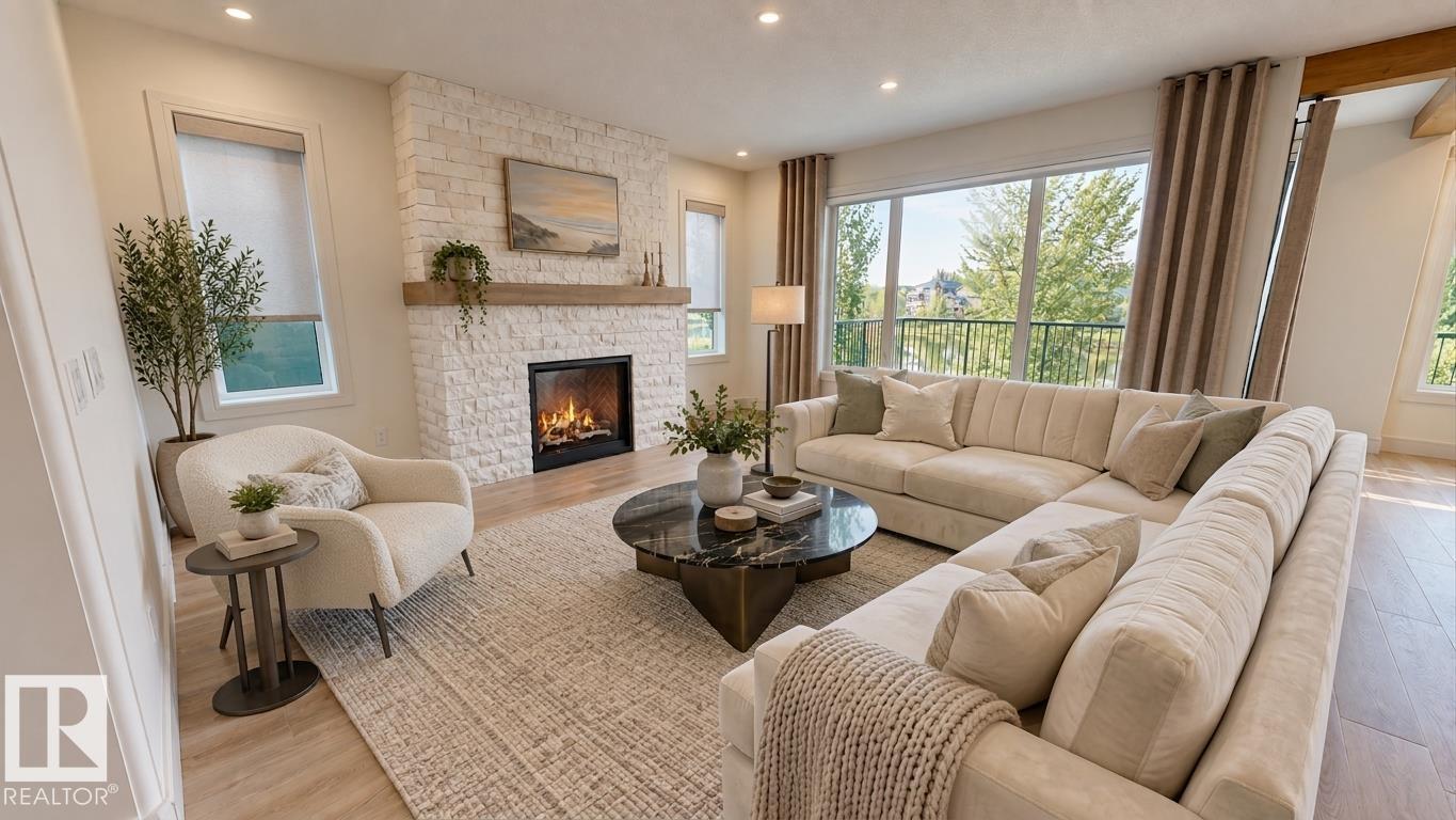 26 Executive Way, Erin Ridge North — photo 2 of 30: Property photo