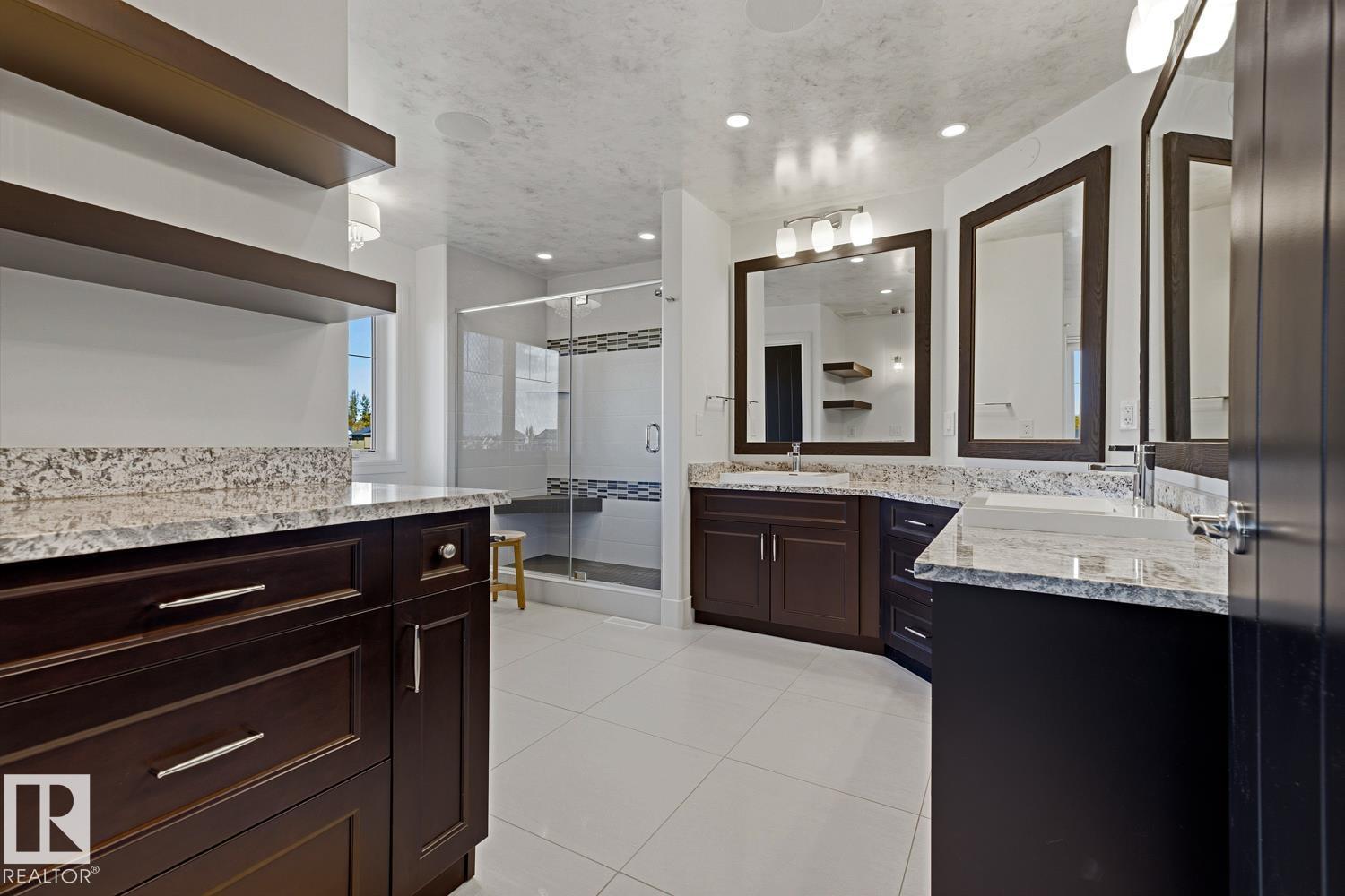 26 Executive Way, Erin Ridge North — photo 26 of 30: Property photo