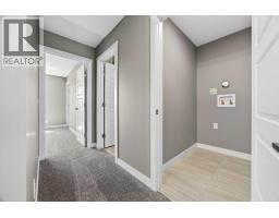 116 Southbow Avenue, Cochrane, AB T4C3R1 Photo 39