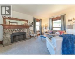 Kitchen - 232 10th Avenue S, Cranbrook, BC V1C2N4 Photo 6