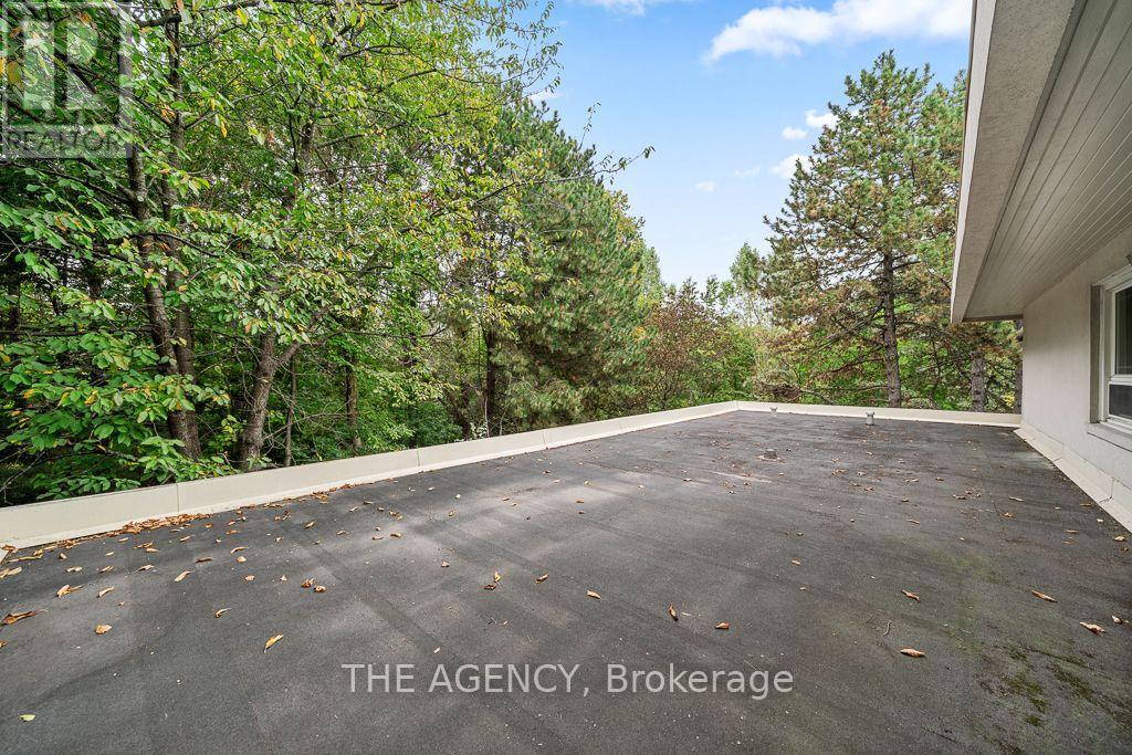 48 Silvergrove Road, Toronto, ON photo 13