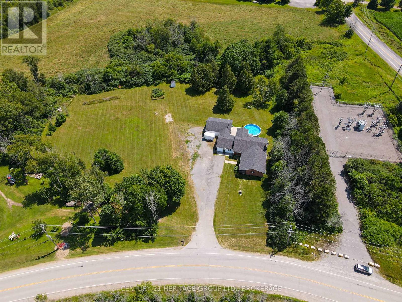 31 STATION ROAD - Image 4