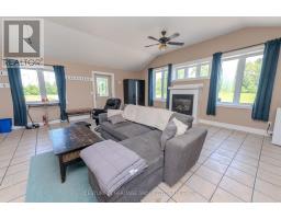Bedroom 2 - 31 Station Road, Front Of Leeds & Seeleys Bay, ON K7G2V3 Photo 6