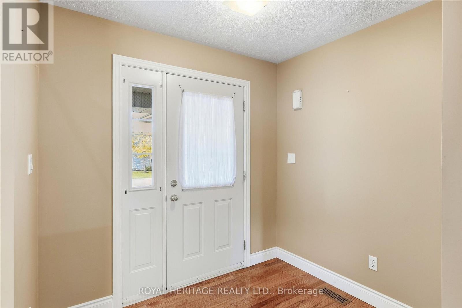 194 MCLAUGHLIN ROAD - 7