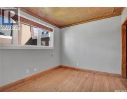 3pc Bathroom - 1209 Broadway Avenue, Saskatoon, SK S7H2A4 Photo 9