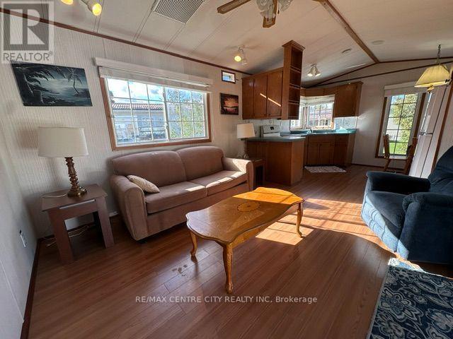 #111 2189 DUNDAS STREET E - 11