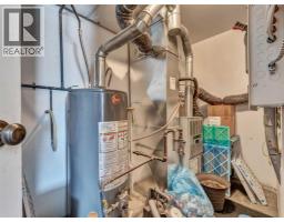 1229 South Railway Street Se, Medicine Hat, AB T1A2W5 Photo 13