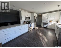 3pc Bathroom - 513 Milne Crescent, Estevan, SK S4A2K7 Photo 9