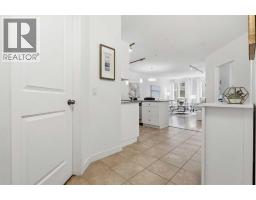 210, 328 21 Avenue SW - photo 3