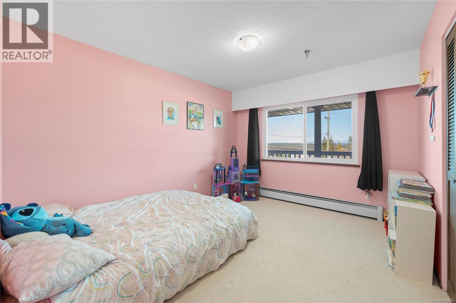 438 Davis Rd - Image 35