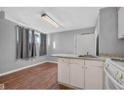 11015 87 Av Nw, Edmonton, AB T6G0X5 Photo 23