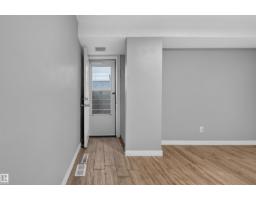 11015 87 Av Nw, Edmonton, AB T6G0X5 Photo 37