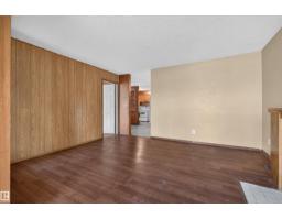 Bedroom 3 - 11015 87 Av Nw, Edmonton, AB T6G0X5 Photo 6