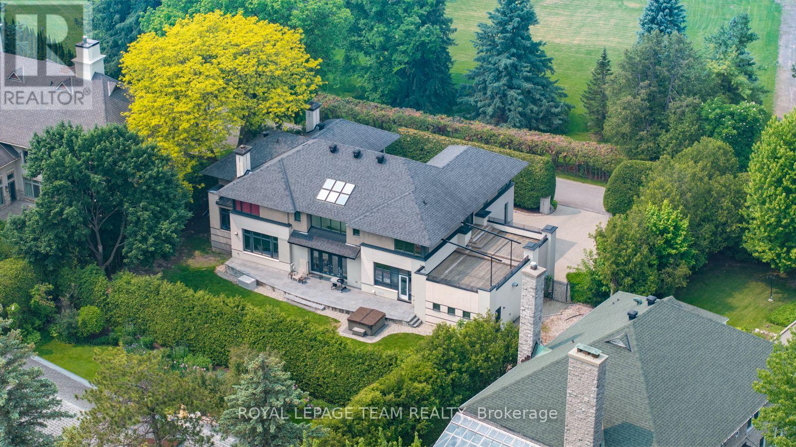 725 MANOR AVENUE - Image 44