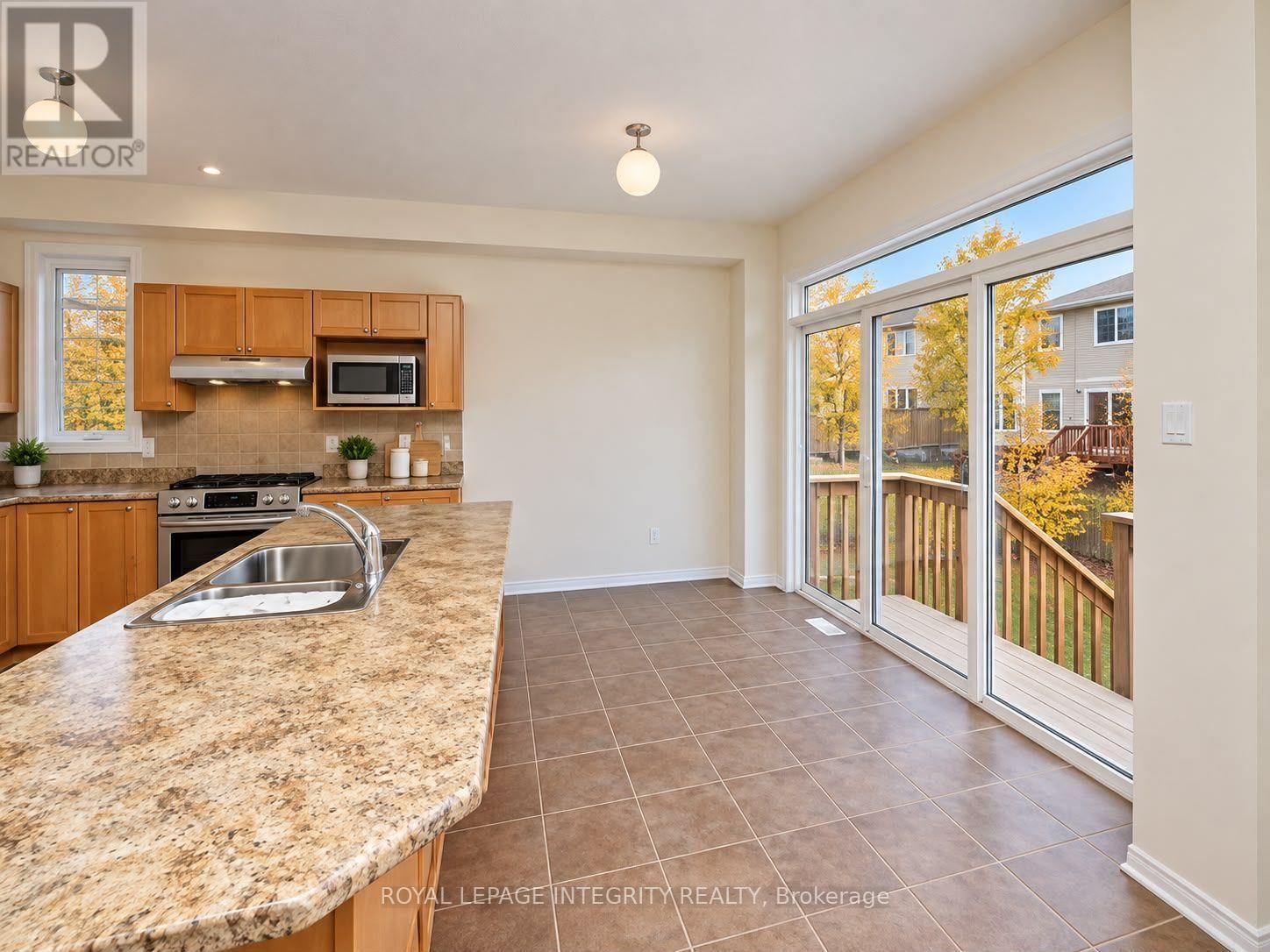 104 Whitestone Drive — photo 8