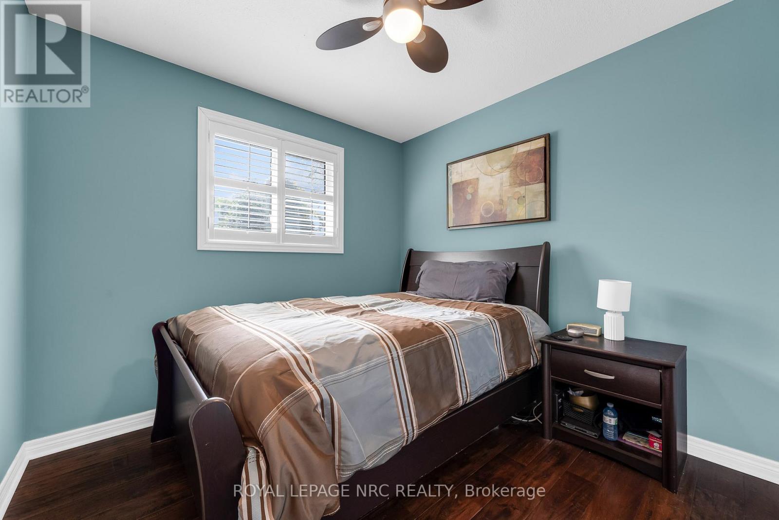 31 THOROLD ROAD E - 15