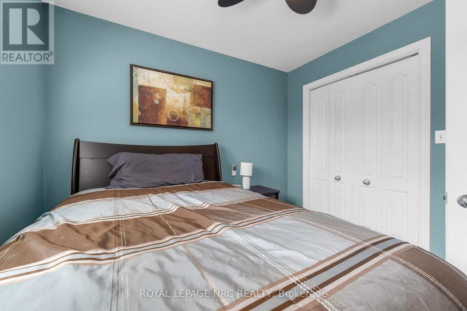 31 THOROLD ROAD E - 16