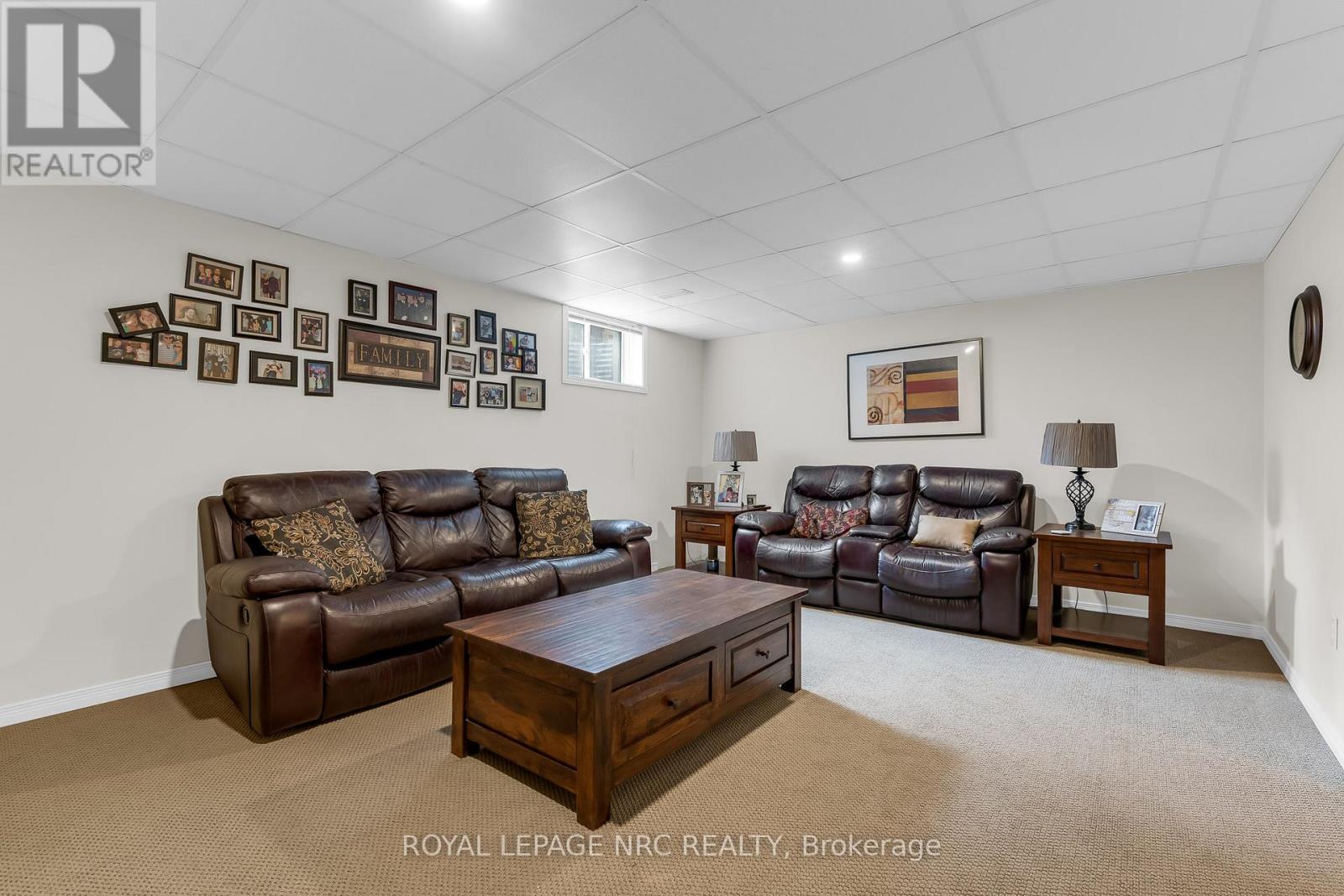 31 THOROLD ROAD E - 28