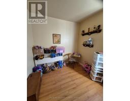 20 Carleton Street N, Thorold, ON L2V2A4 Photo 17