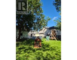 Kitchen - 20 Carleton Street N, Thorold, ON L2V2A4 Photo 6